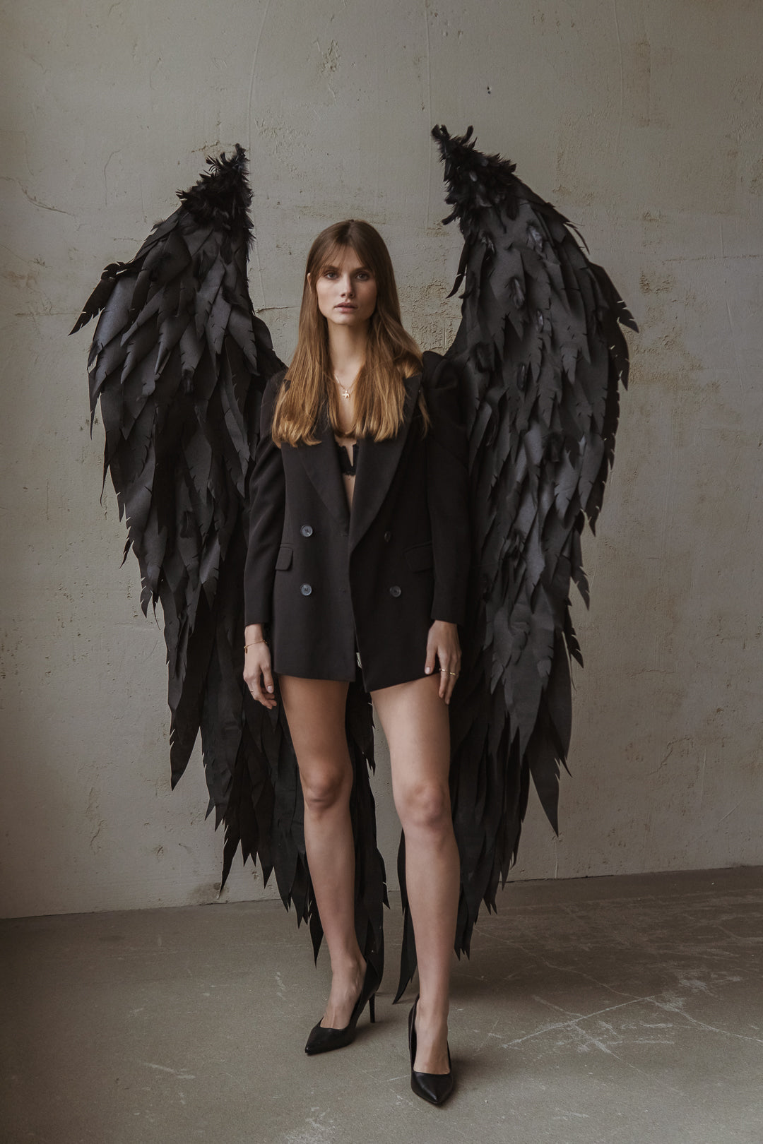 Black Angel Wings Cosplay Sexy Costume for a photo shoot – Bogacci brand