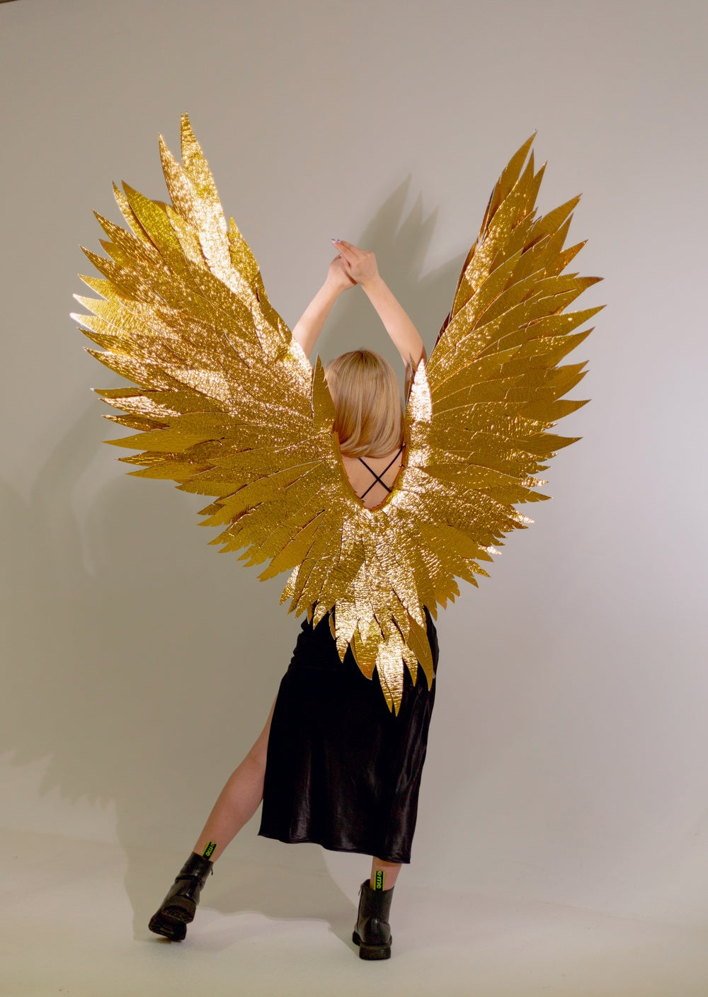 Cosplay ailes d'ange gris "marque Bogacci"